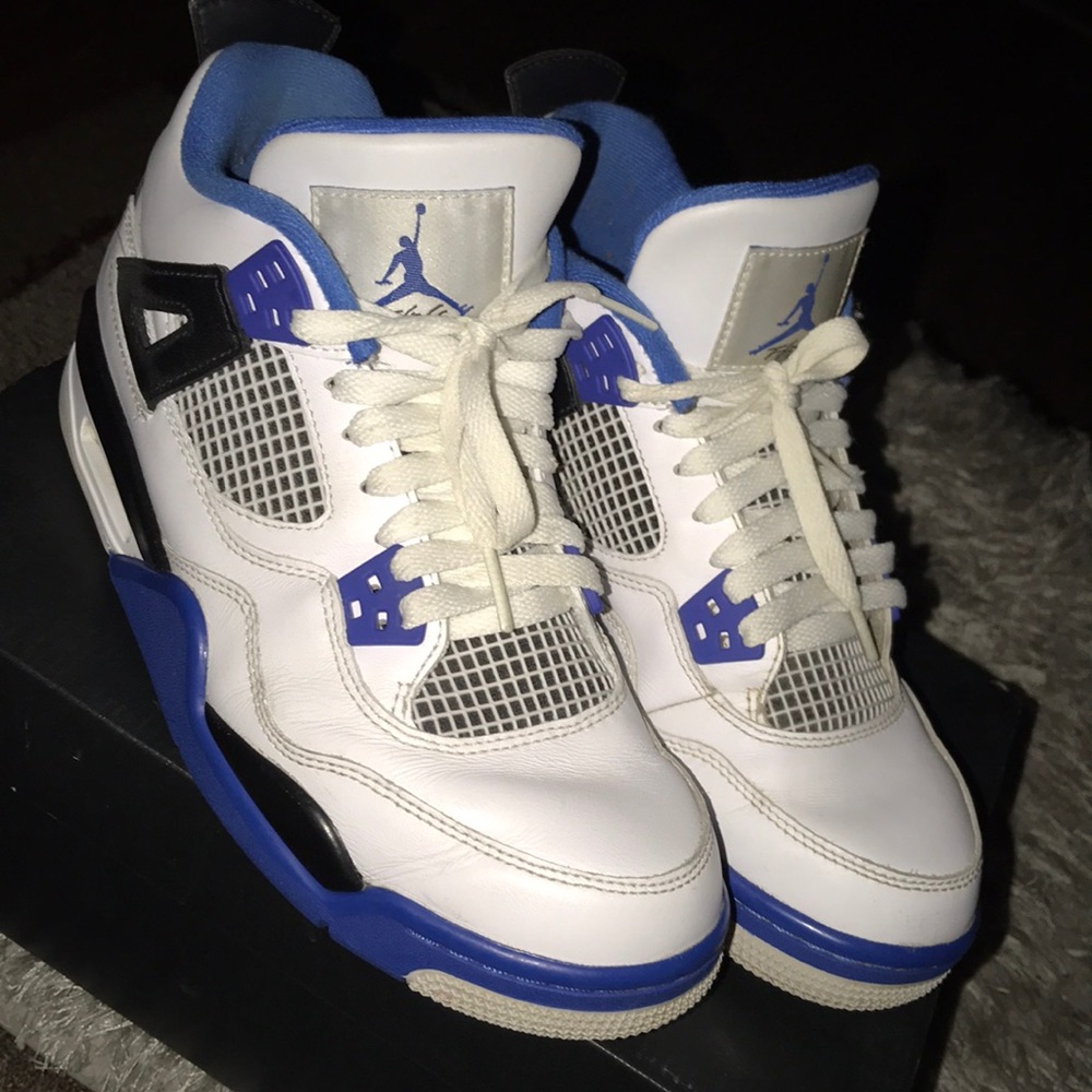 Retro Air Jordan 5s